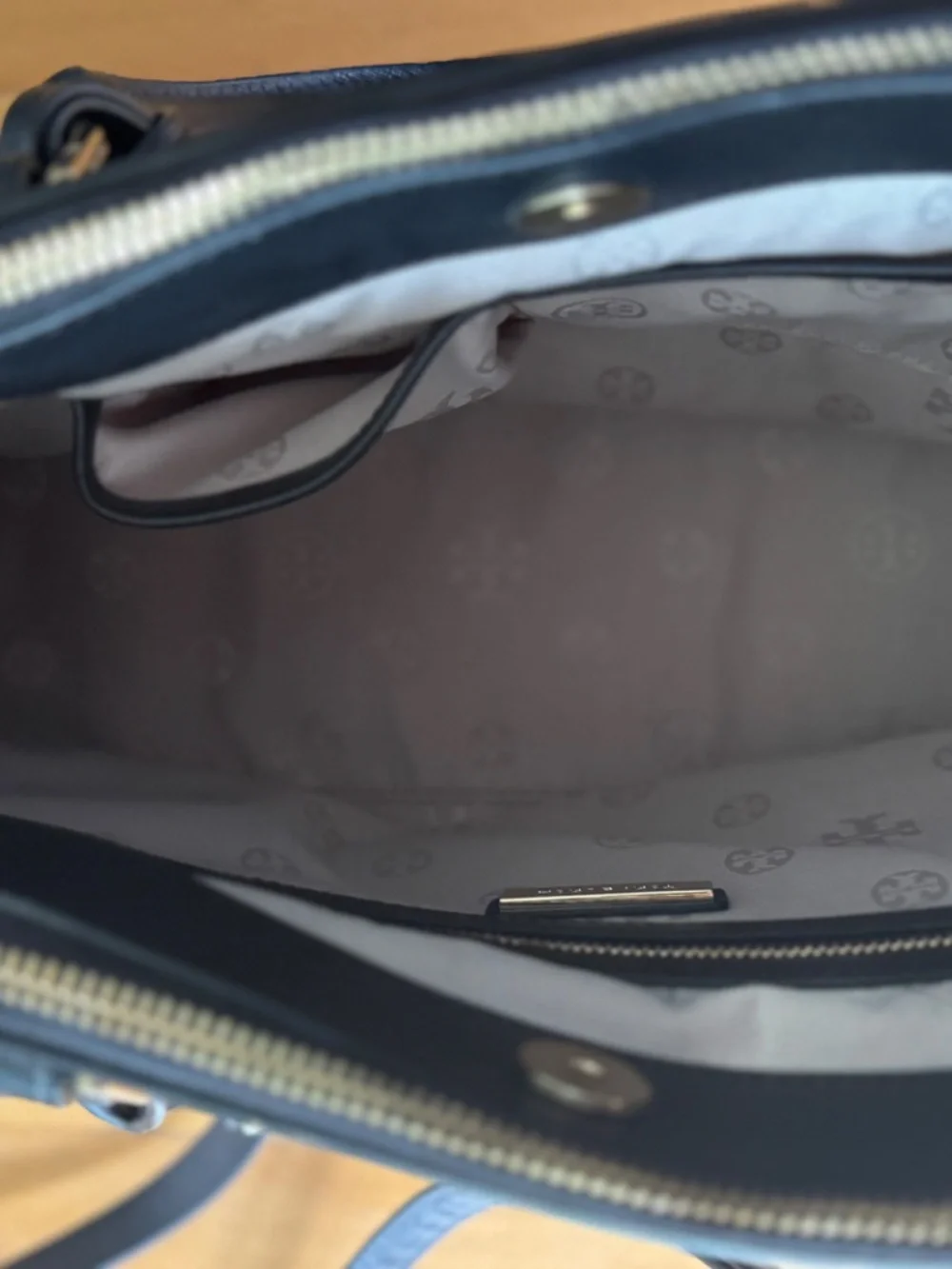Tory Burch Robinson Double Zip Tote